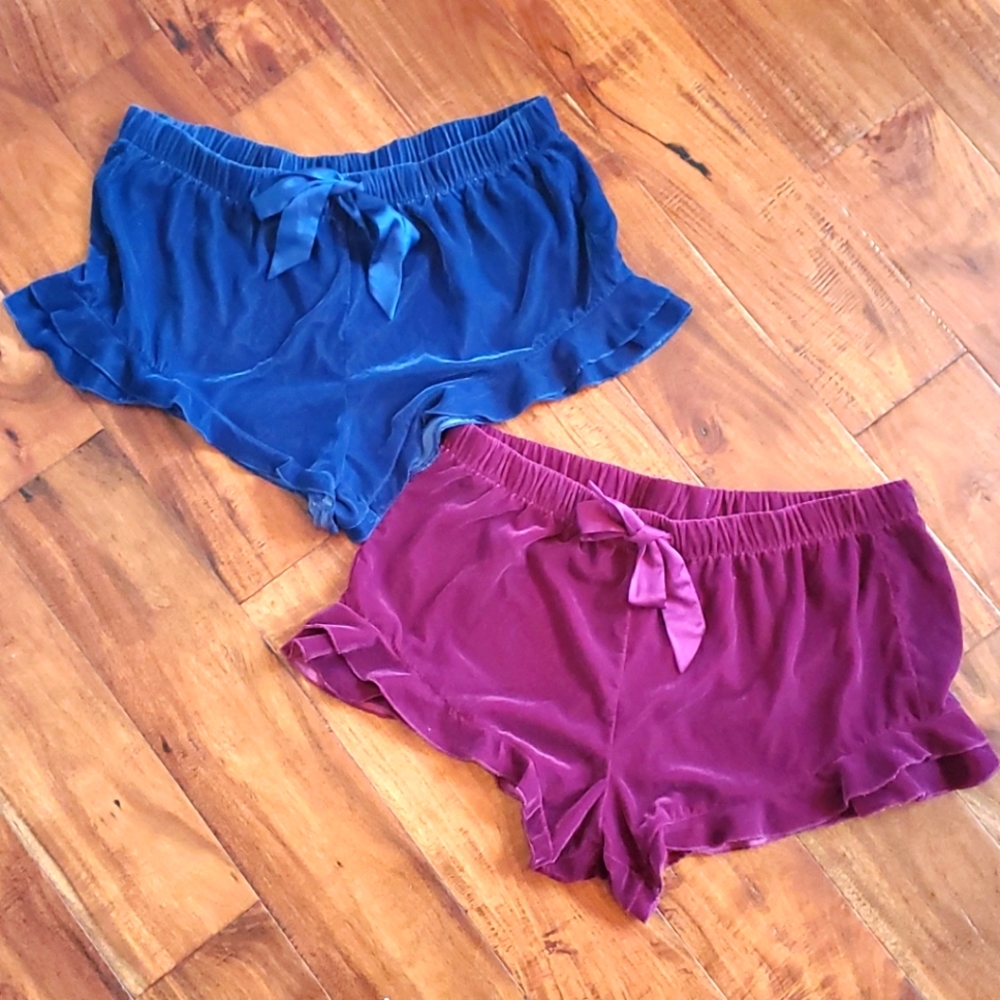 Victoria's Secret velour lounge shorts Large